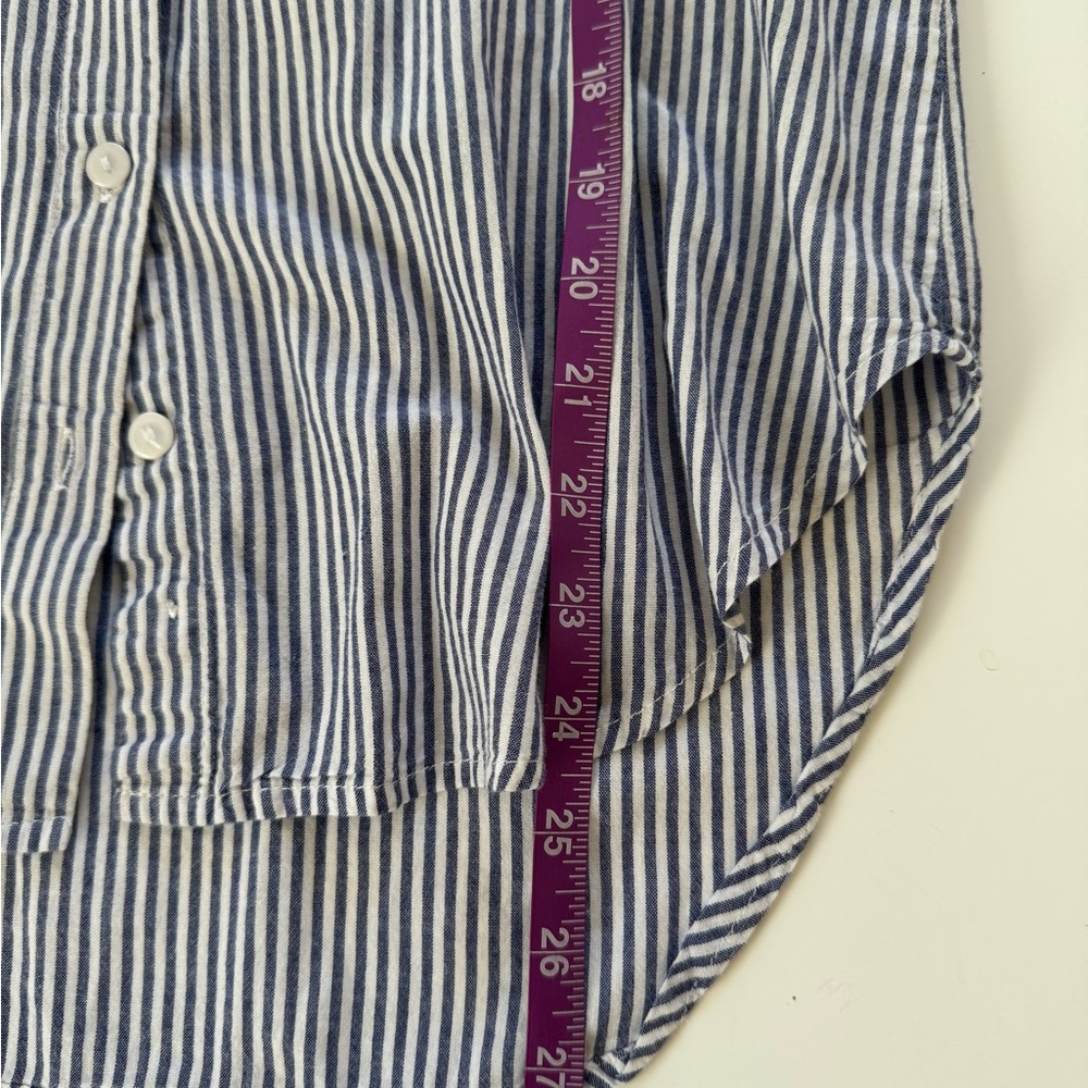 Passport Blue Stripe Floral Embroidered Button Down Shirt Small🌸🇺🇸 - Picture 4 of 6